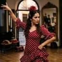 Carmen - Profesora de Flamenco